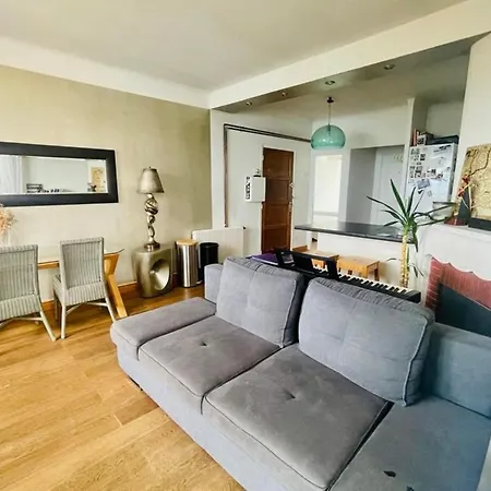 60 M With Wifi-balcony And Nice View On The Sea Ajaccio (Corsica)